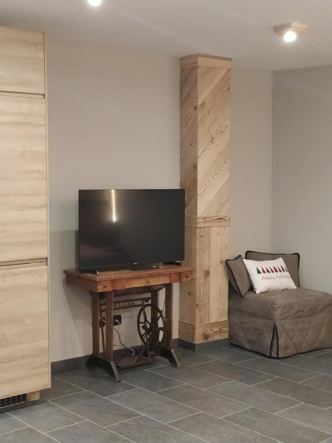 Apartment La Tana Del Lupo - Monolocale Nuovissimo Aosta